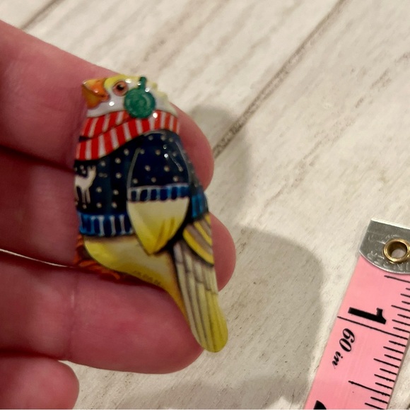 Festive Bird Holiday Pin with Scarf - Picture 2 of 3